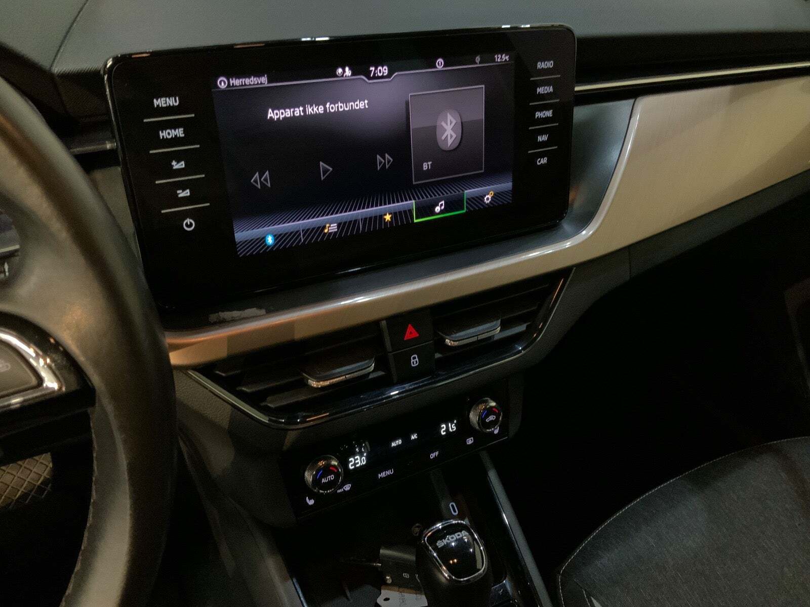 Rød Skoda Kamiq fra 2020