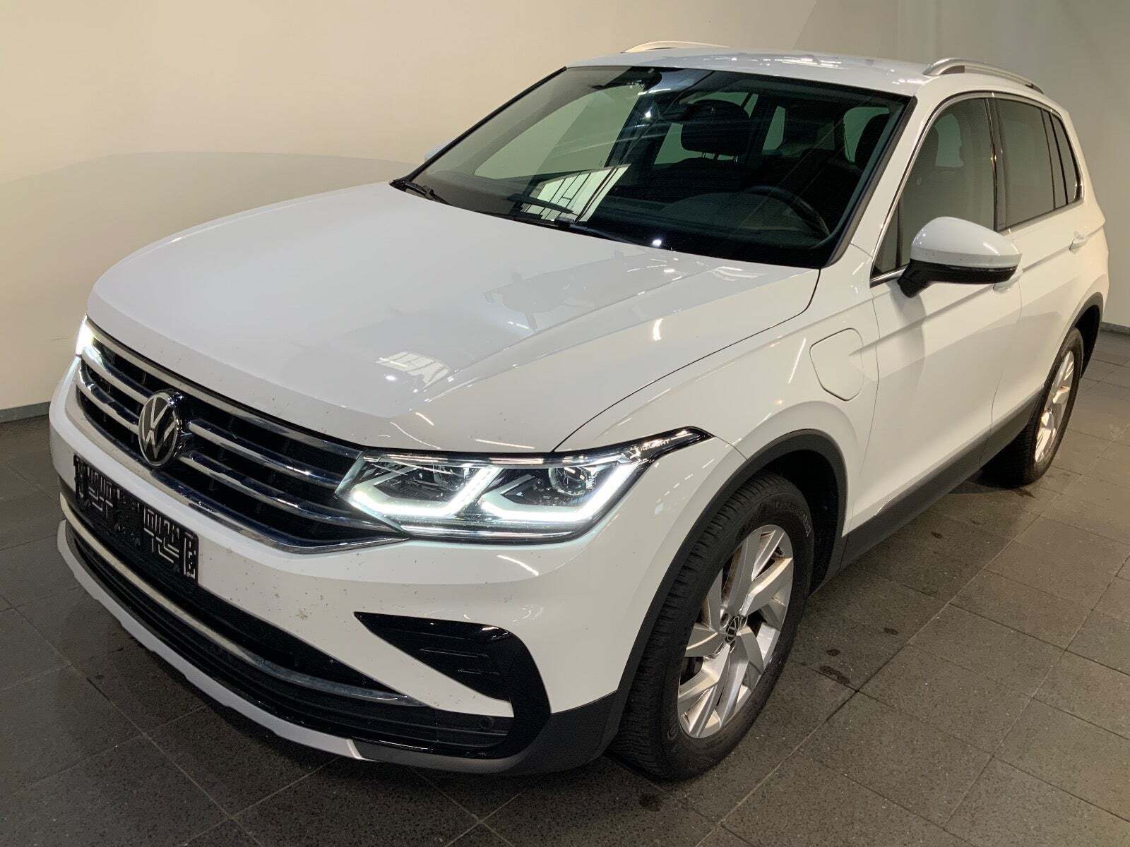 VW Tiguan 1,4 eHybrid Elegance DSG