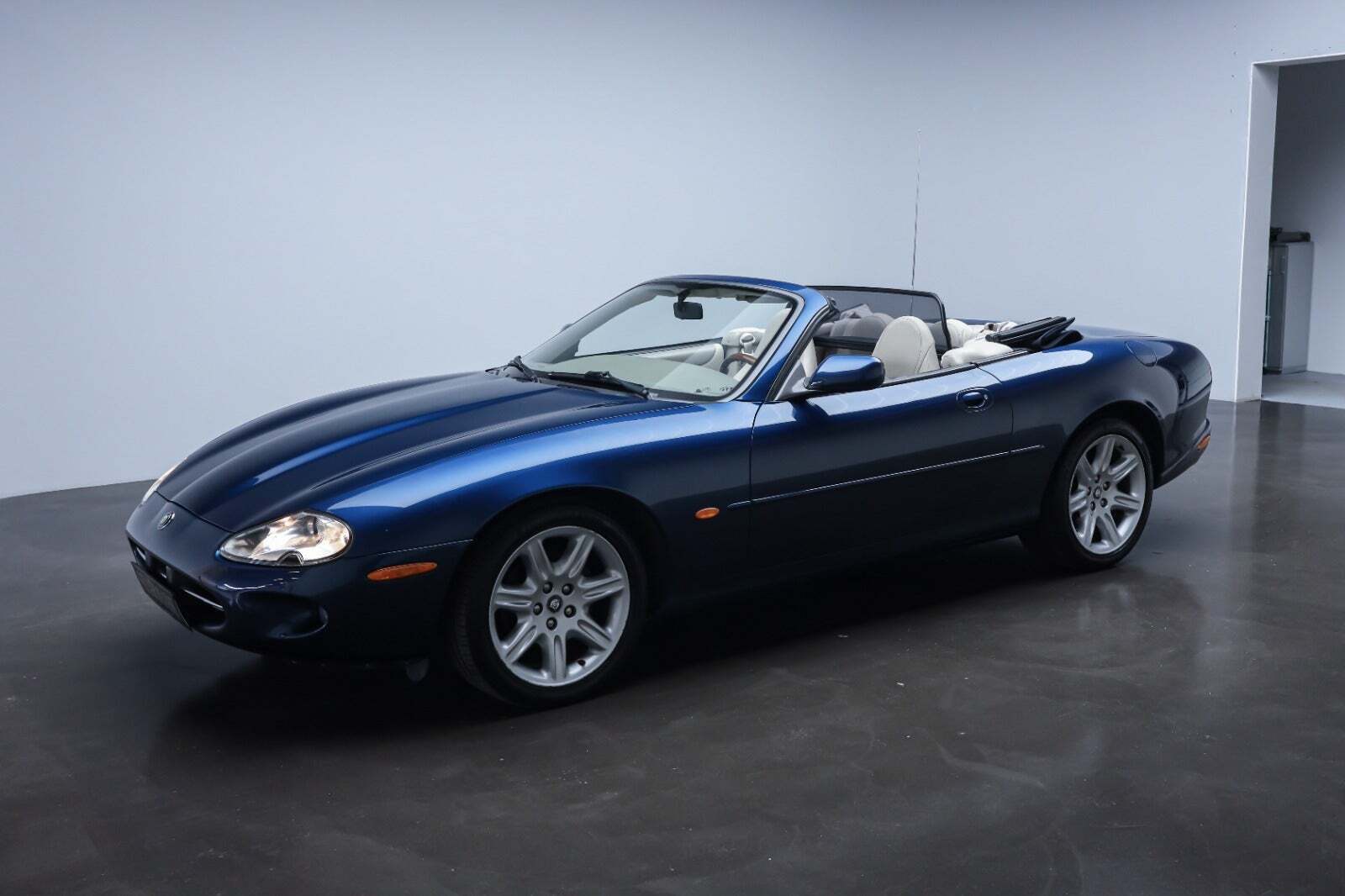 Jaguar XK 4,0 XK8 Convertible aut.