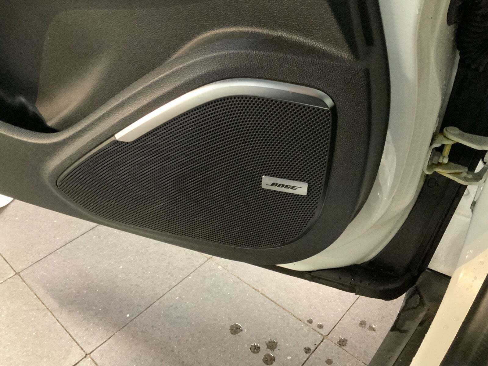 Hvid Renault Grand Scenic IV fra 2017