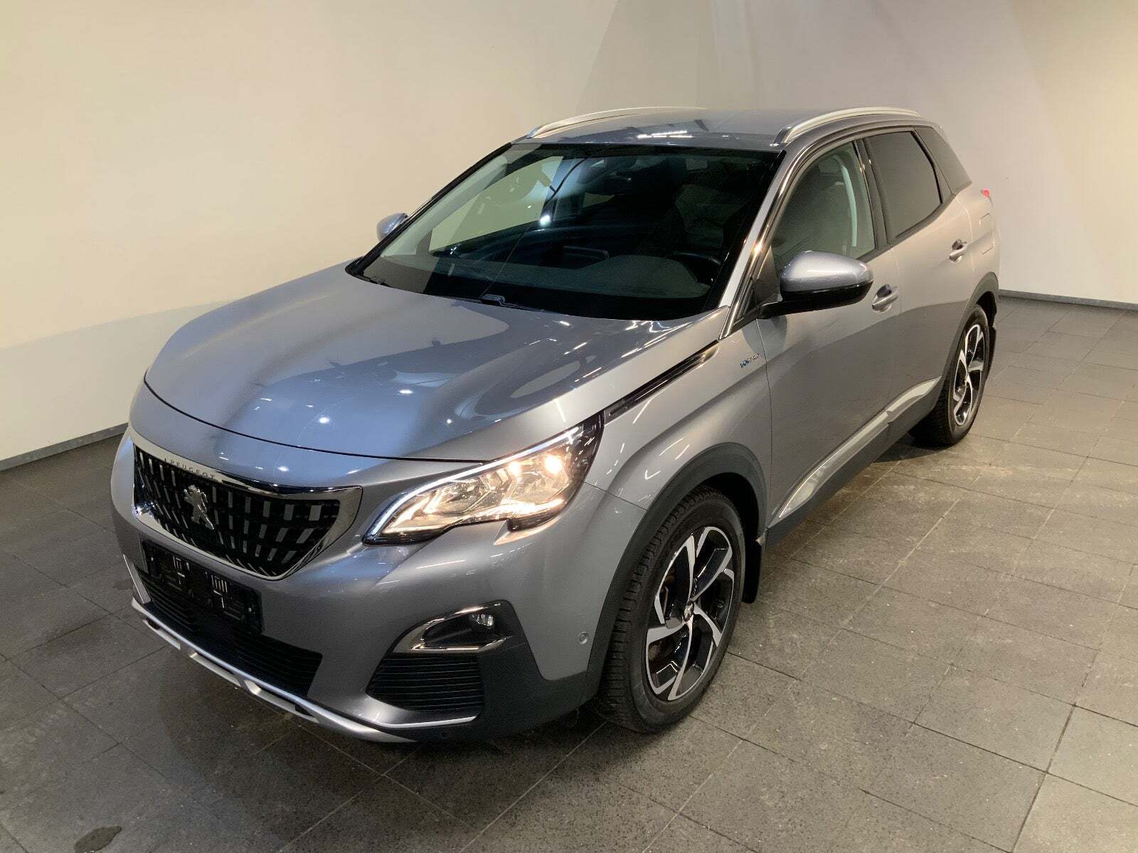 Peugeot 3008 1,6 Hybrid Allure Limited EAT8