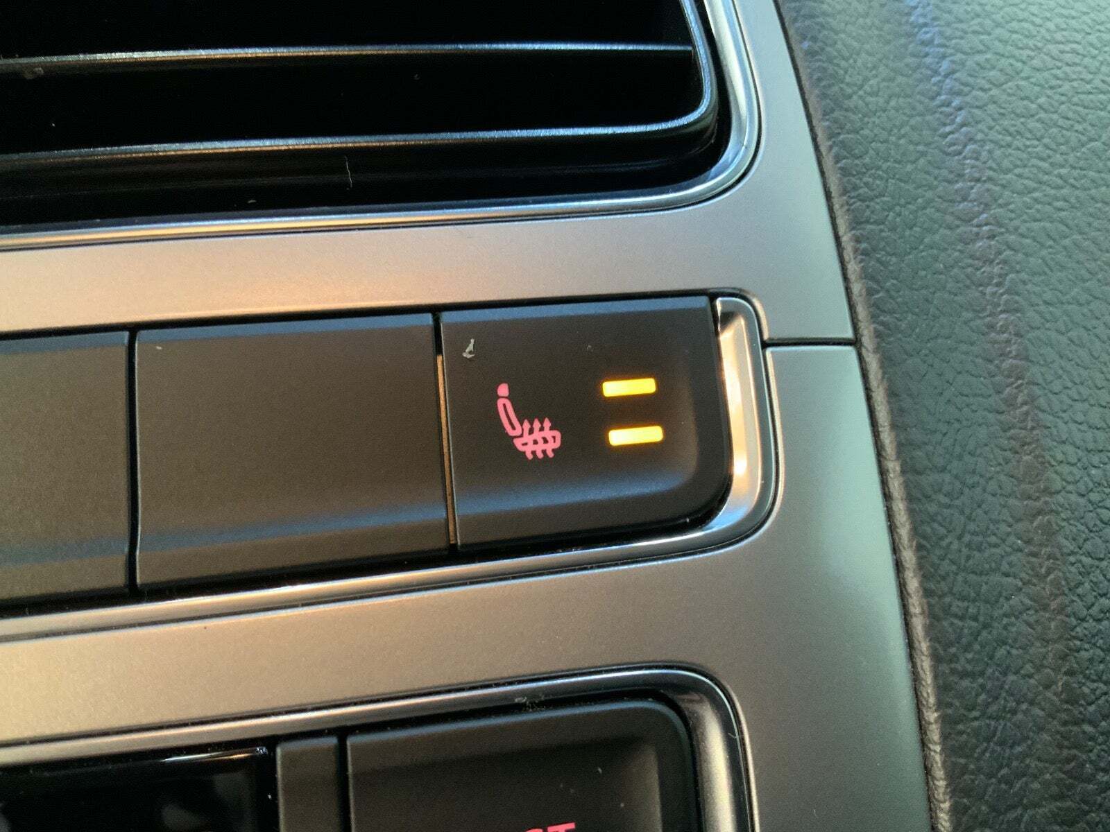 Hvid VW Polo fra 2017