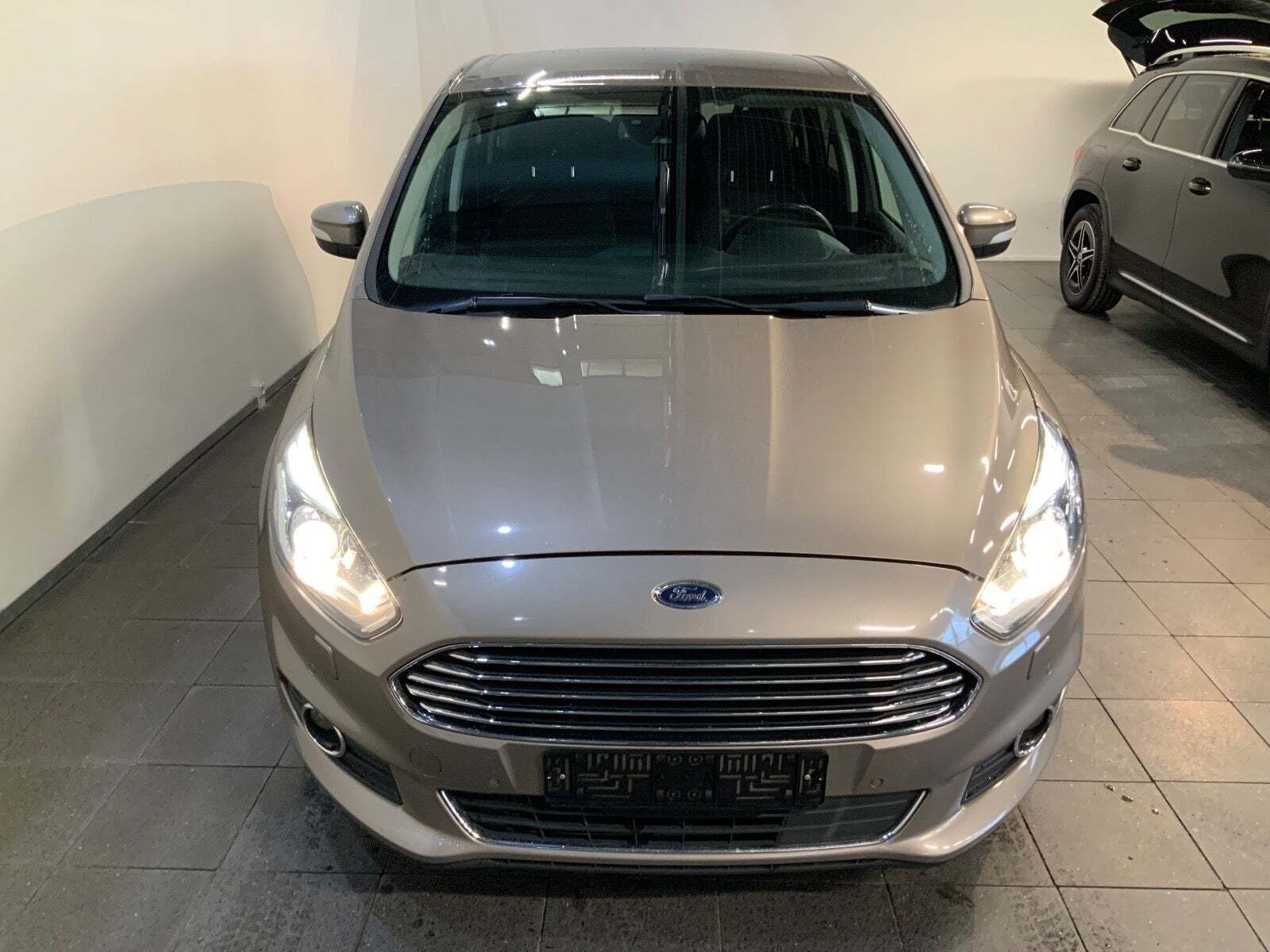 Ford S-MAX 2,0 EcoBlue Titanium aut. 7prs