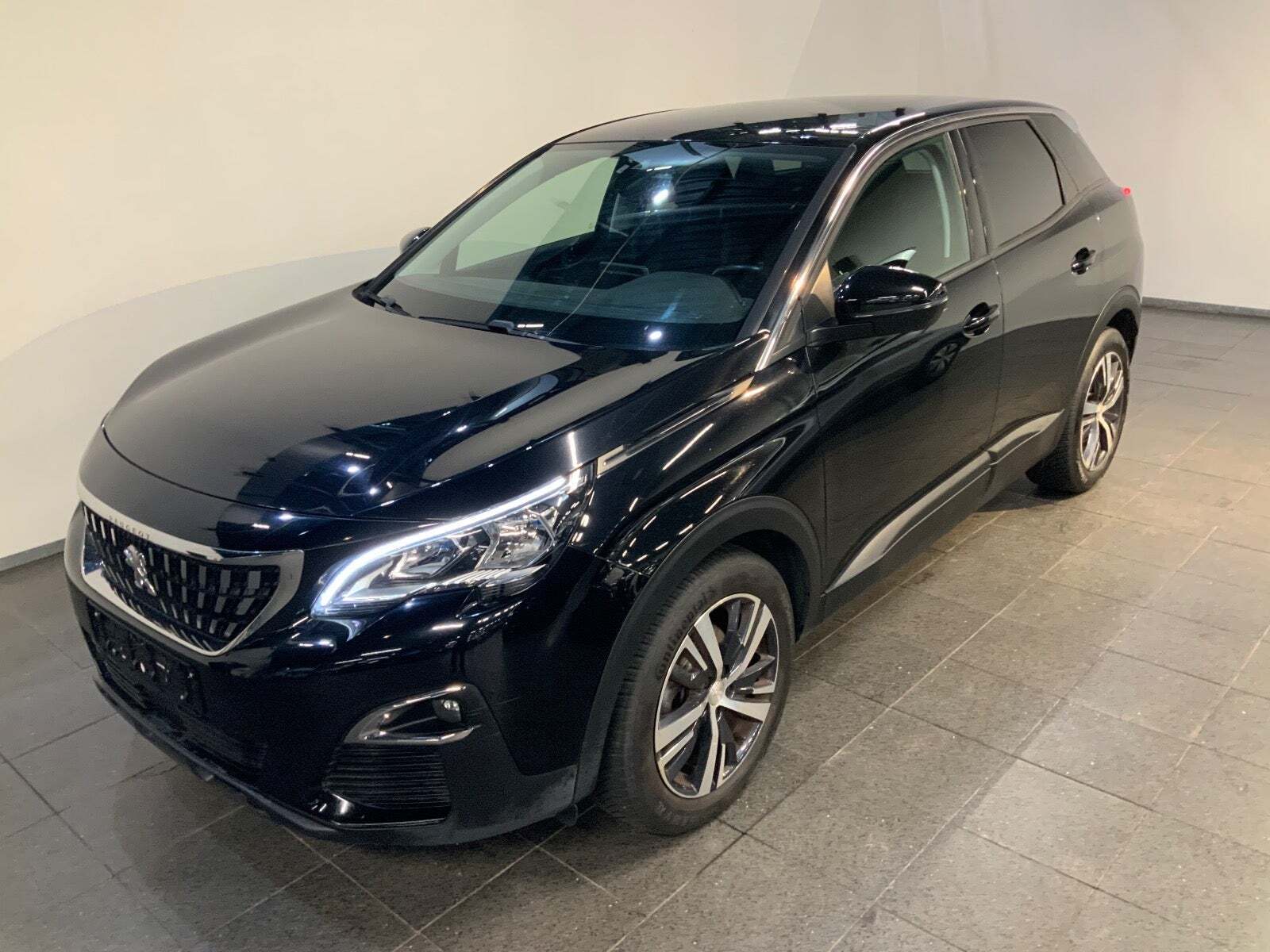 Peugeot 3008 1,2 e-THP 130 Access