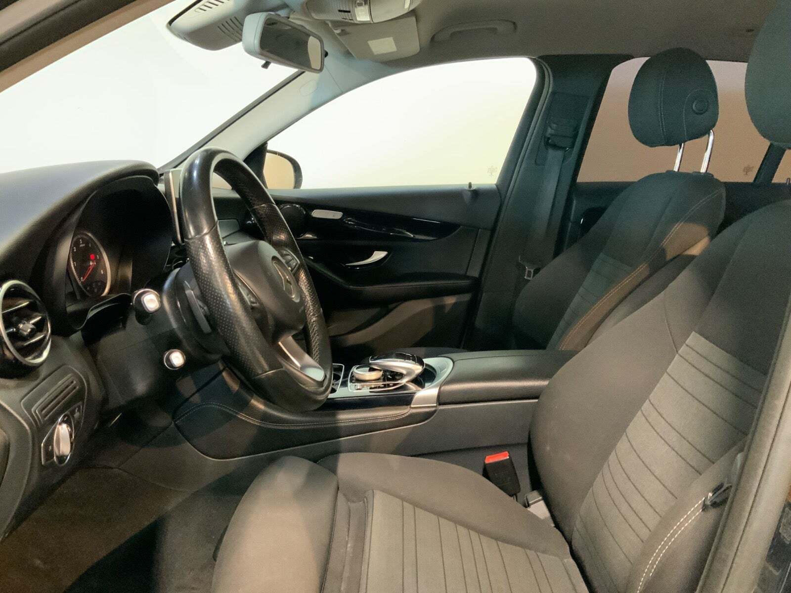 Sort Mercedes GLC250 d fra 2016