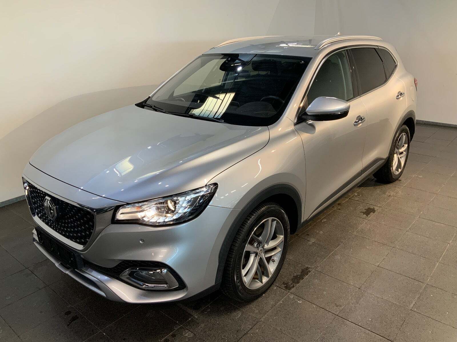 MG EHS 1,5 PHEV Luxury