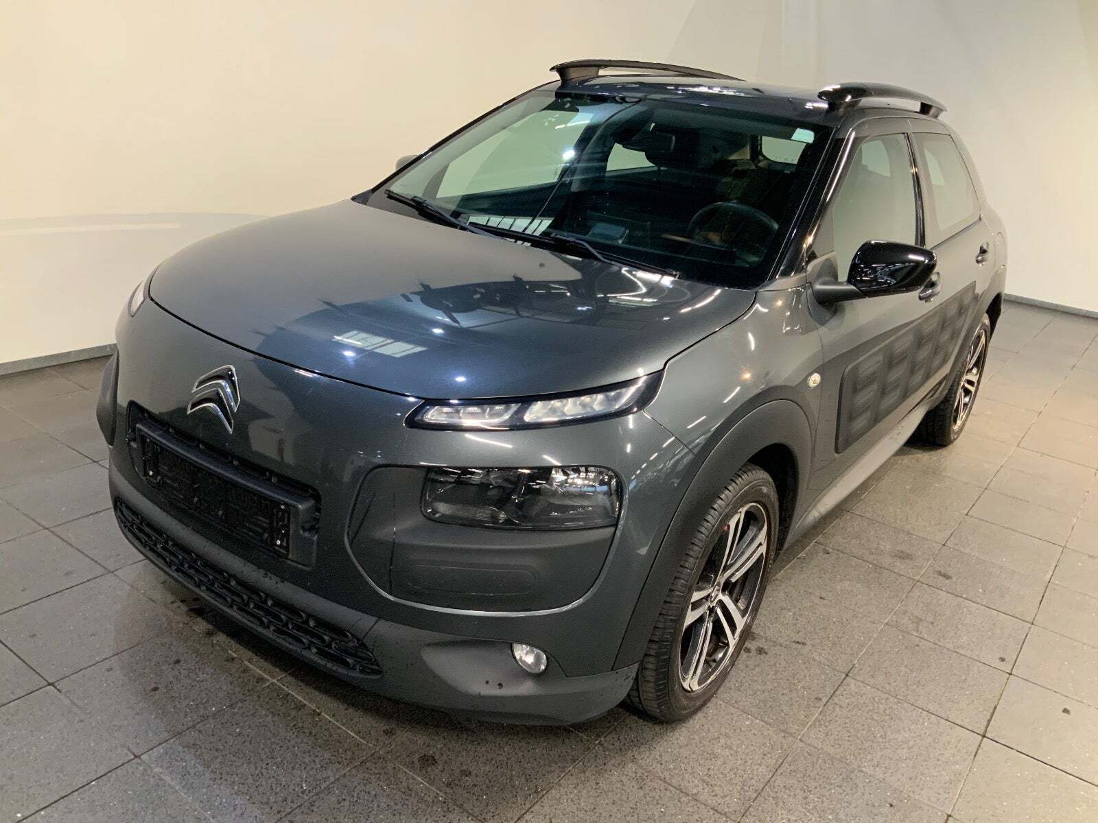 Citroën C4 Cactus 1,6 BlueHDi 100 Challenge Van