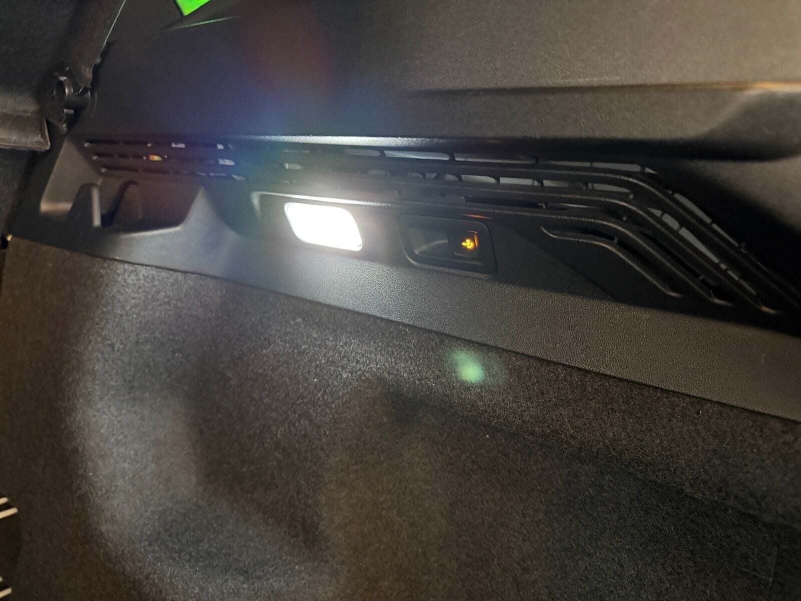 Hvid VW ID.4 fra 2023