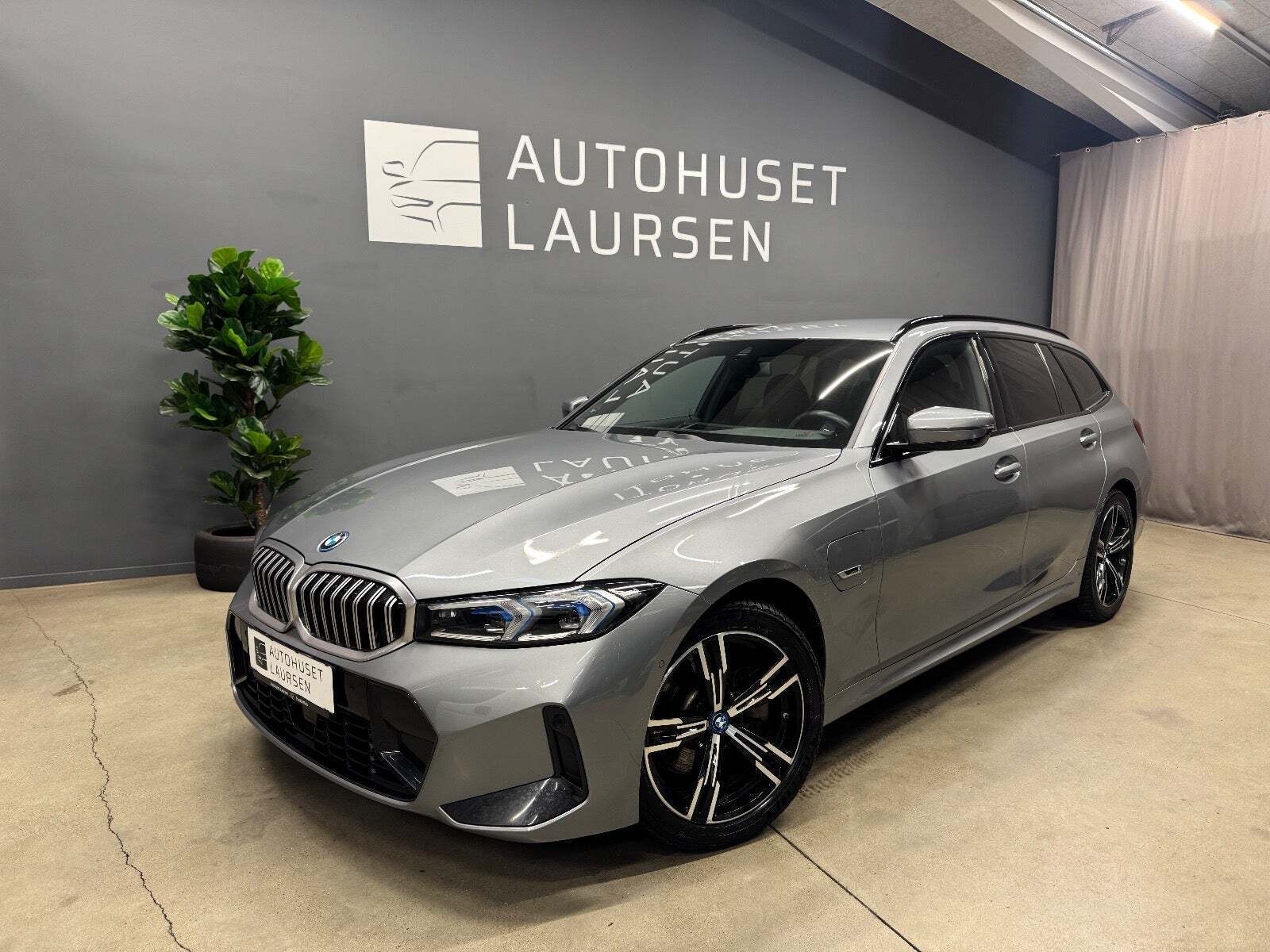 BMW 330e 2,0 Touring M-Sport aut.