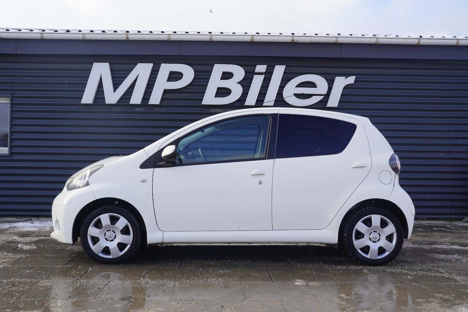 Toyota Aygo 1,0 VVT-i T2