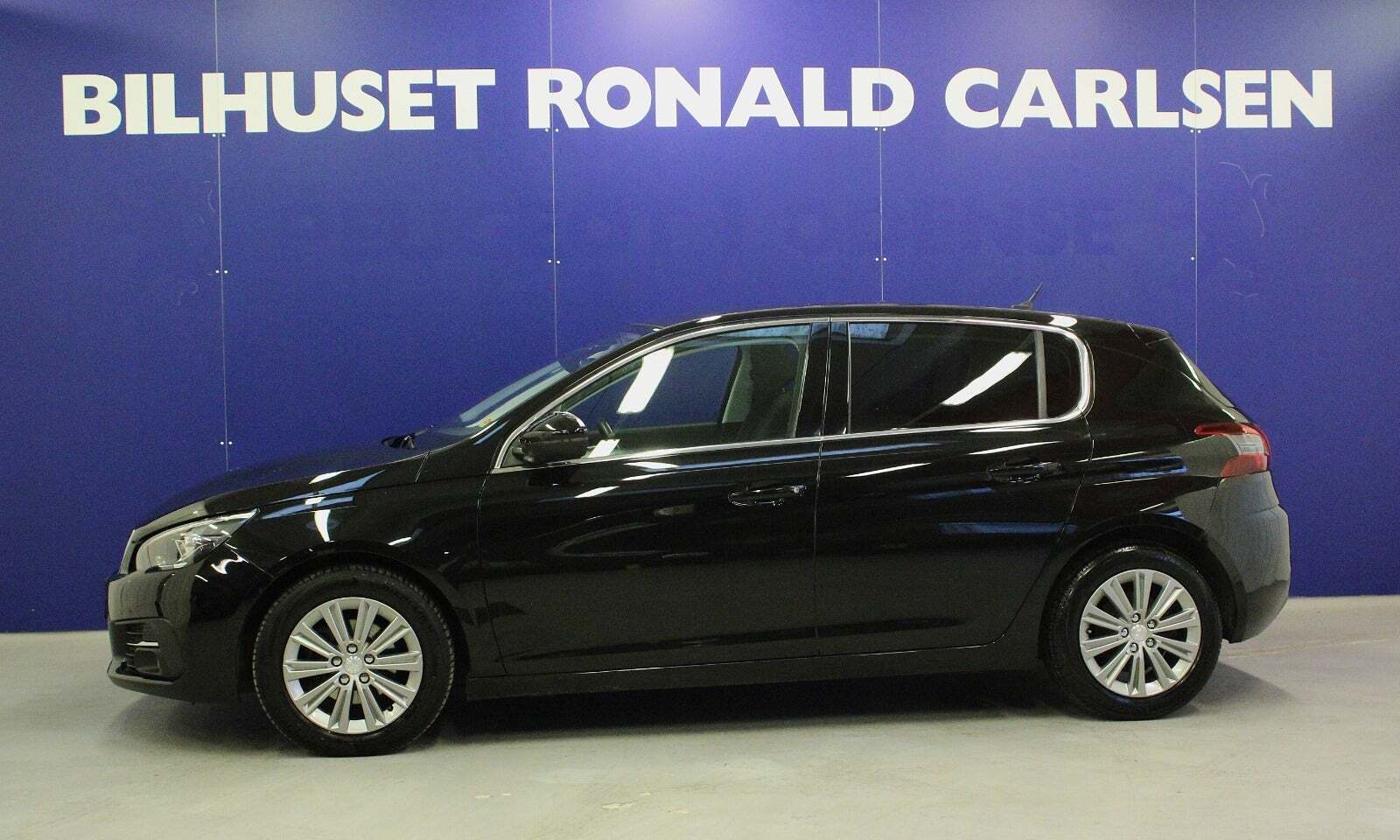 Peugeot 308 1,2 PureTech 130 Prestige