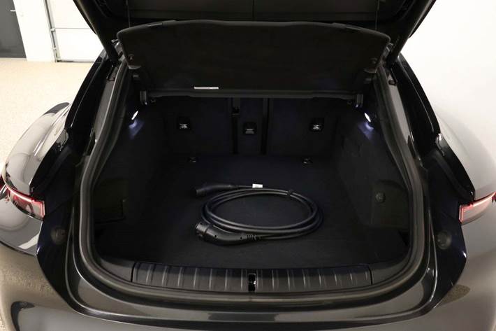 Grå Porsche Taycan 4 fra 2021