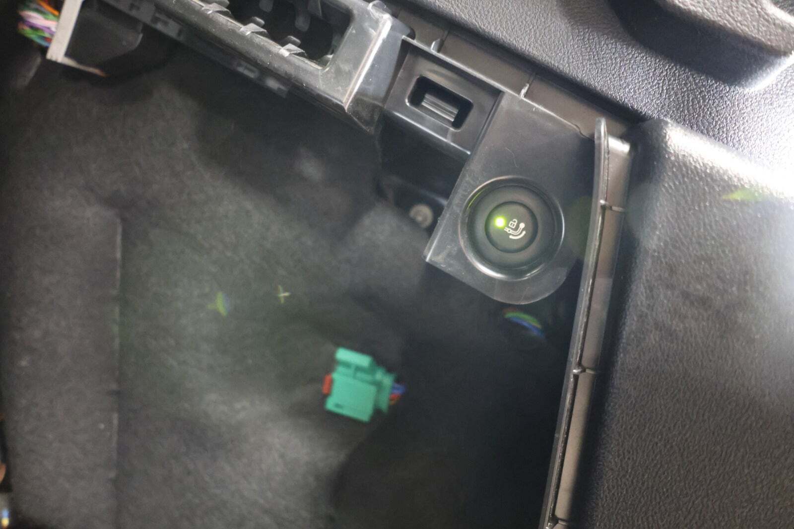 Grå BMW iX3 fra 2023