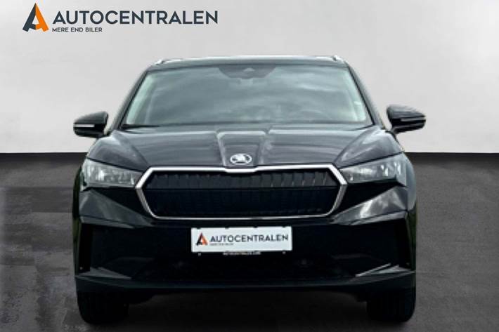 Sort Skoda Enyaq fra 2022