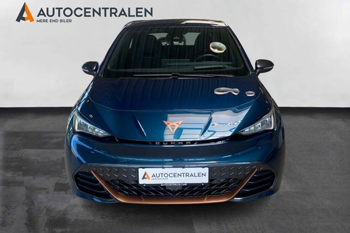 Blå Cupra Born fra 2022