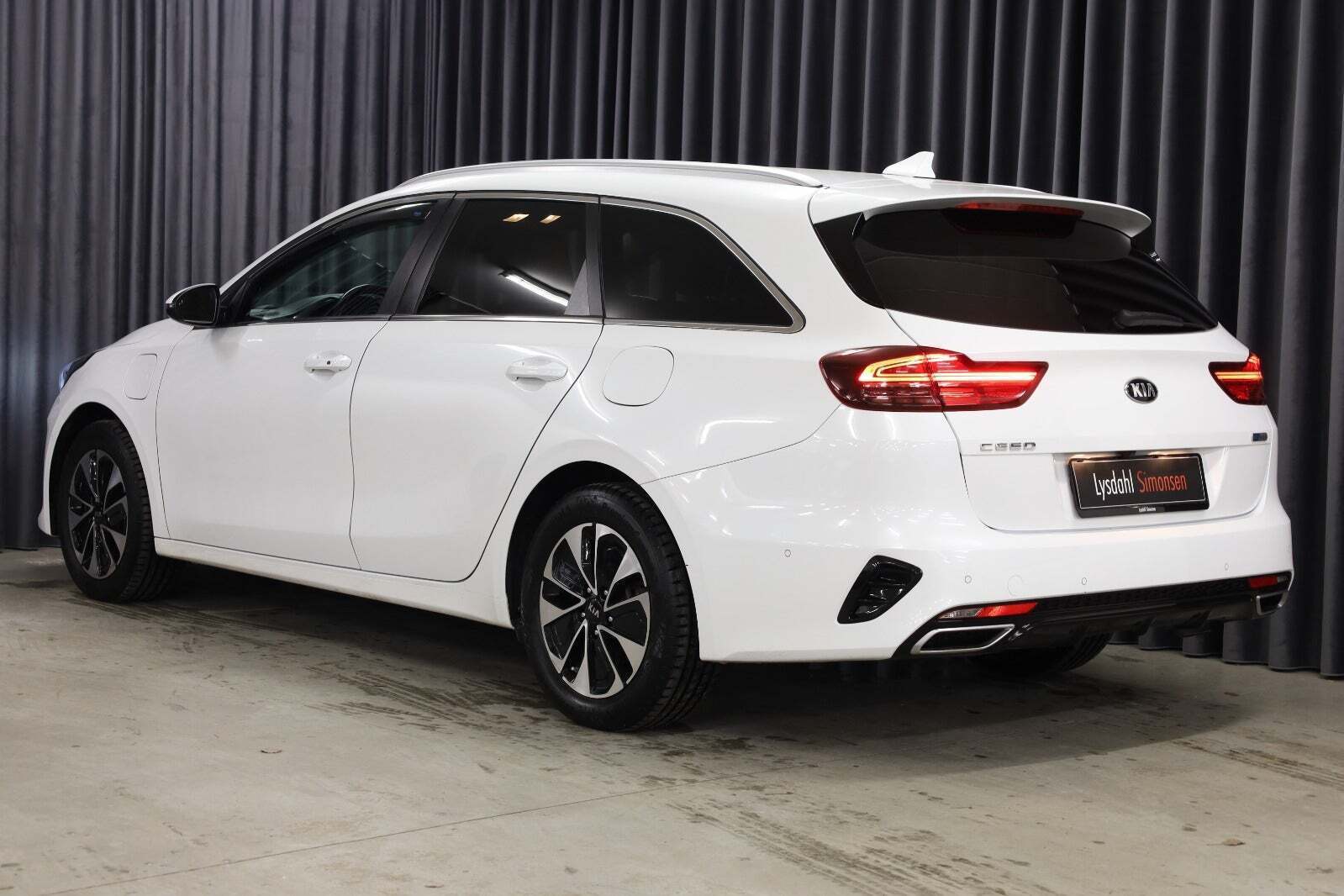 Kia Ceed 1,6 PHEV Upgrade SW DCT