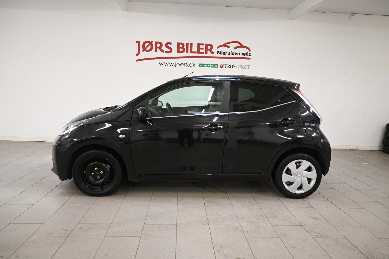 Toyota Aygo 1,0 VVT-i x-black II