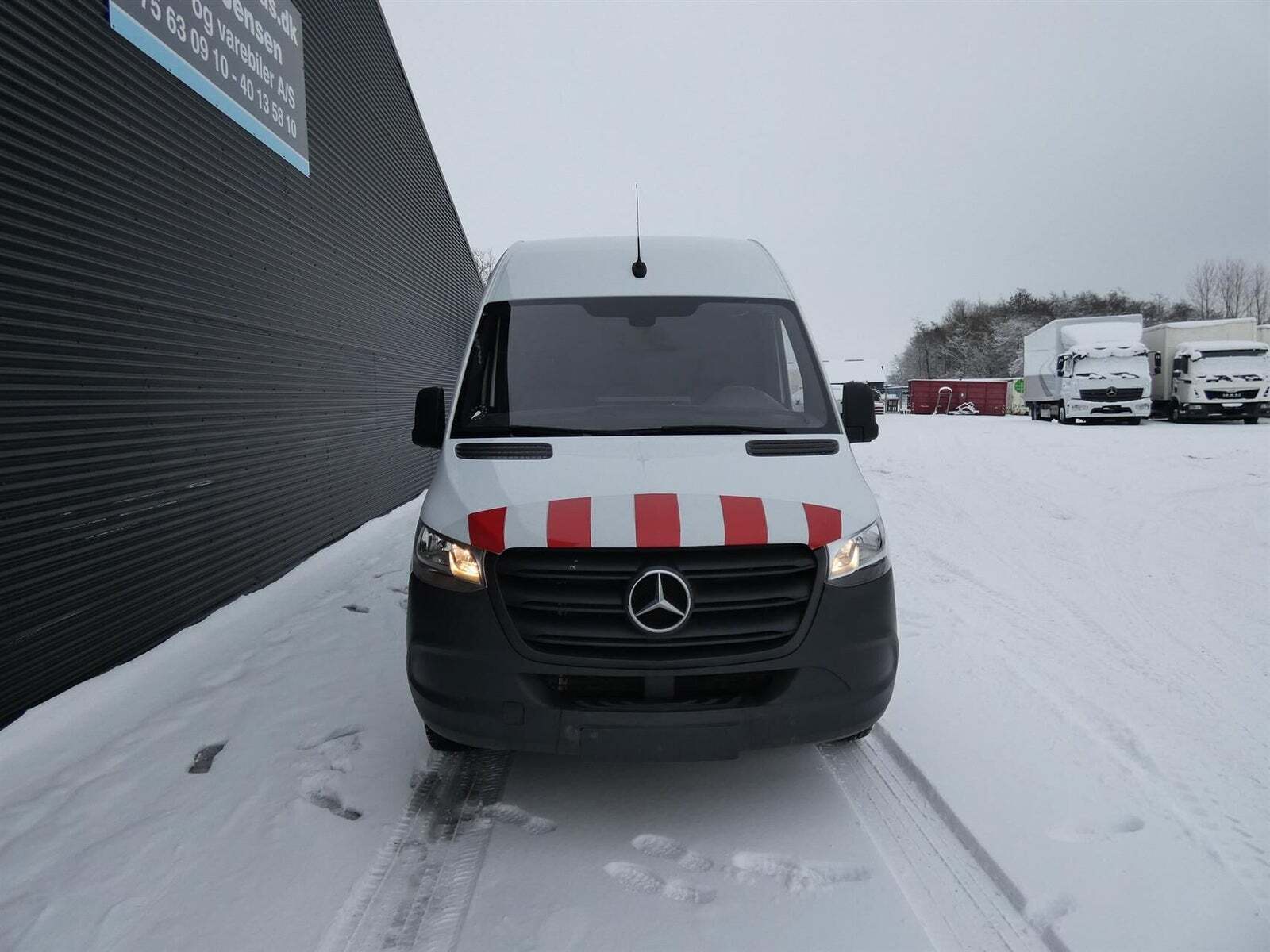 Mercedes Sprinter 317 2,0 CDi A2 Kassevogn aut. RWD