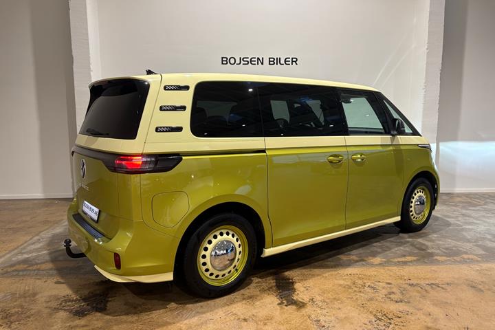 Gul VW ID.Buzz fra 2024