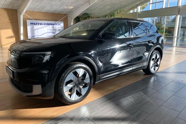 undefined Ford Explorer fra 2025 set udefra