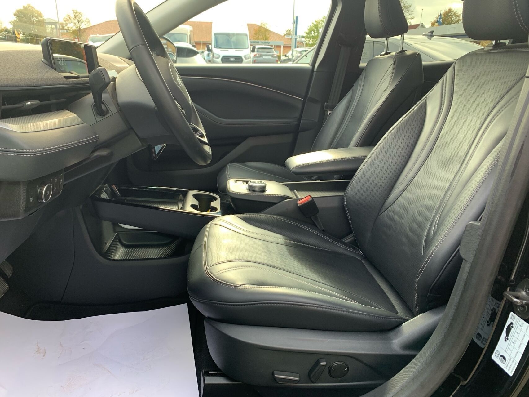 Ford Mustang Mach-E EL UR 294HK 5d Aut.