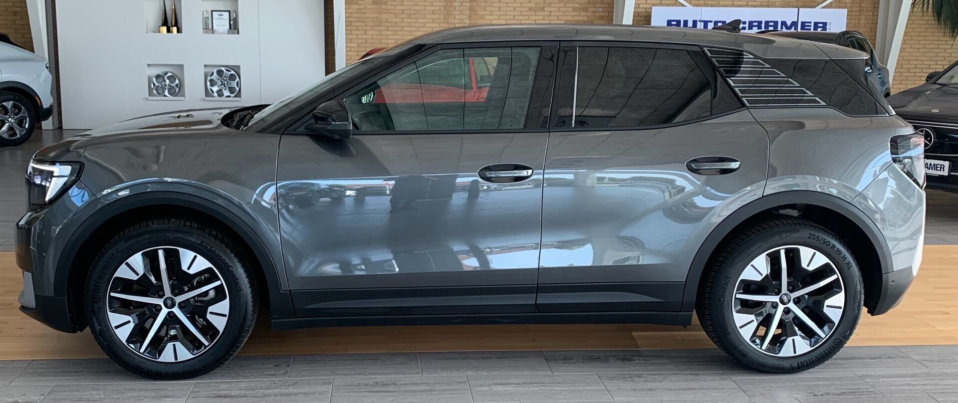 Ford Explorer EL UR Select RWD 286HK 5d Aut.