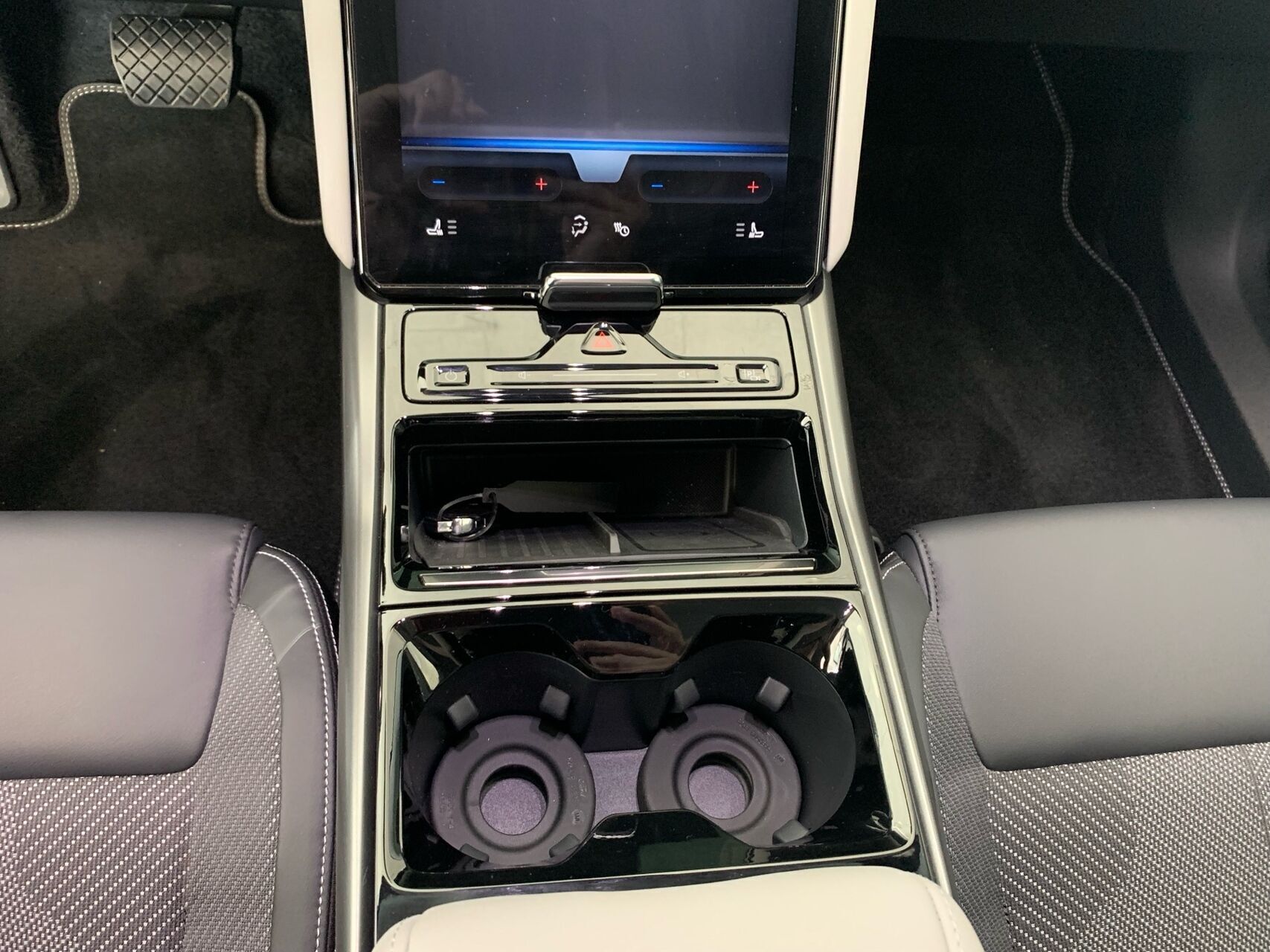 undefined Ford Explorer fra 2024