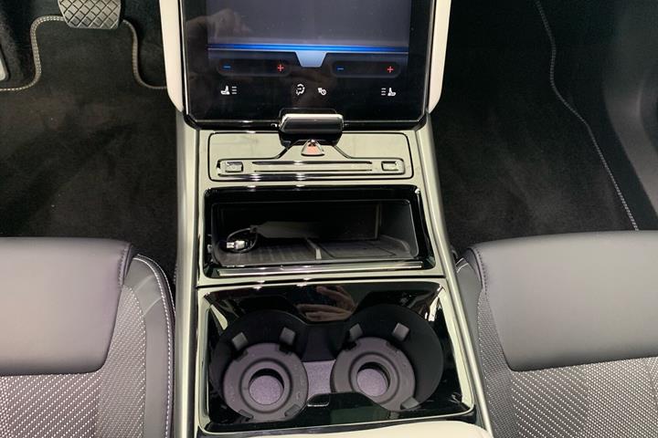 undefined Ford Explorer fra 2024