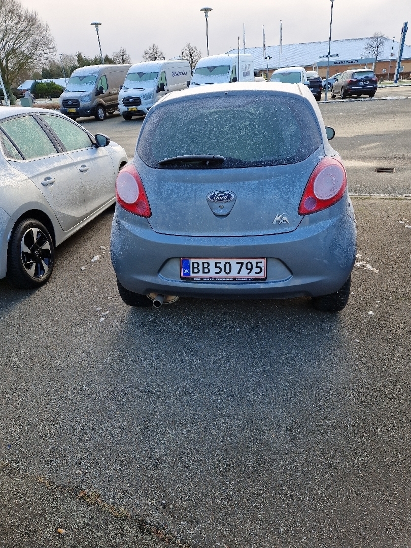 Grå Ford Ka fra 2014