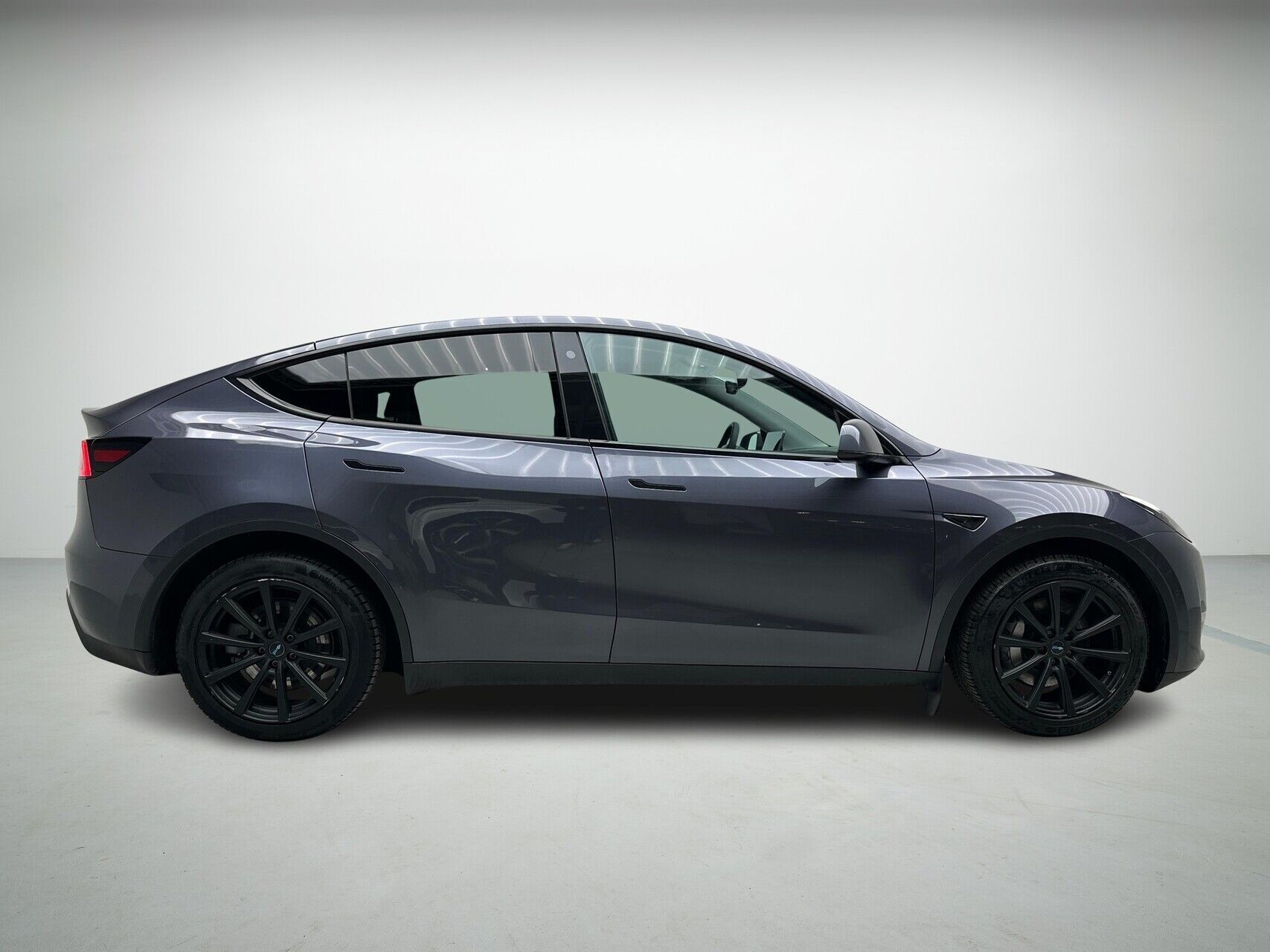 Tesla Model Y EL Long Range AWD 514HK 5d Aut.