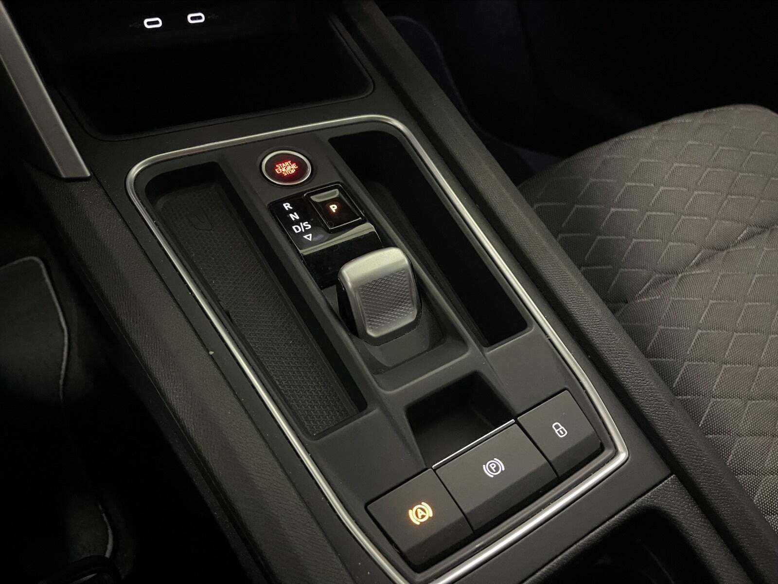 Hvid Seat Leon fra 2020