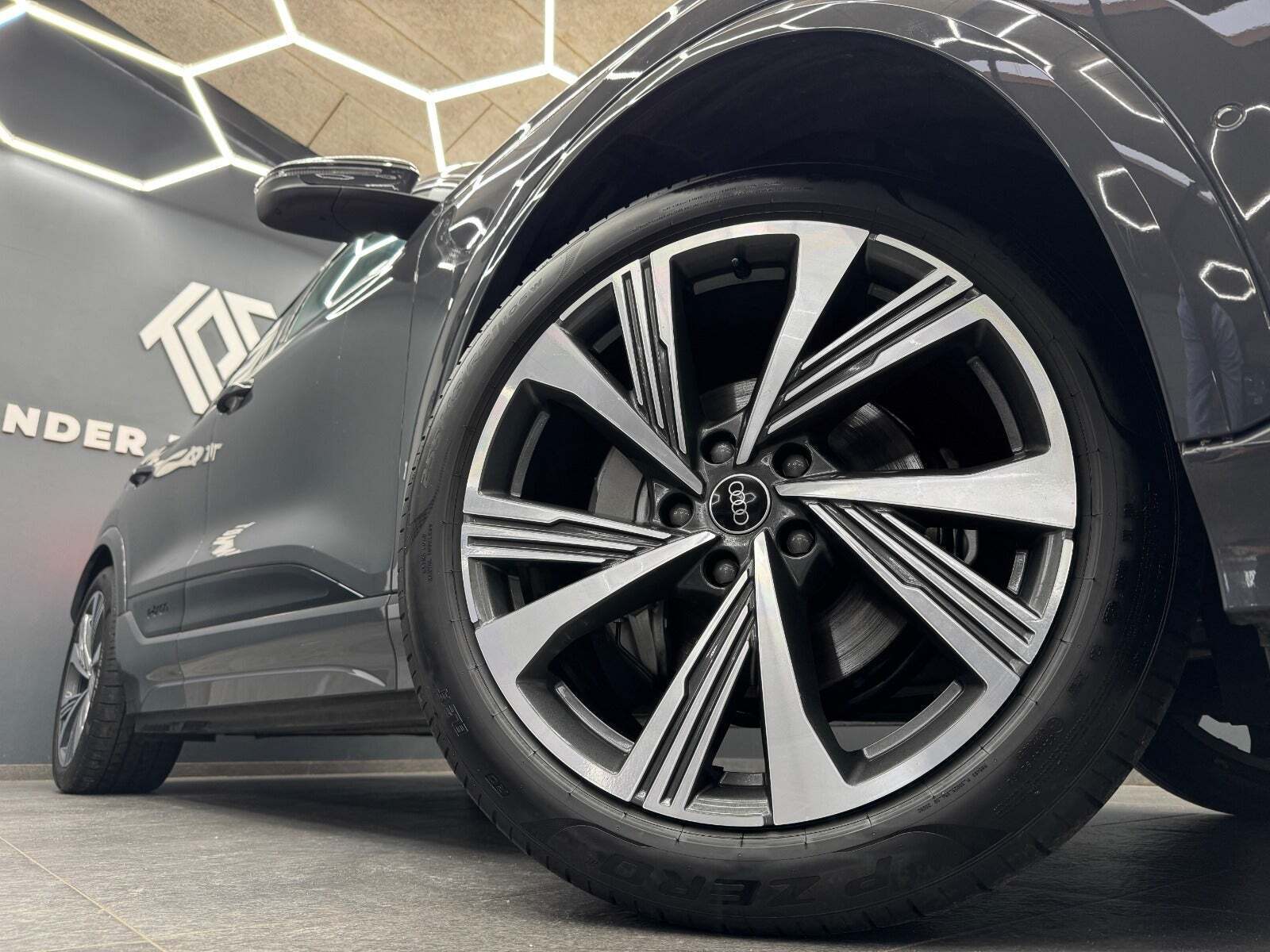 Audi Q6 e-tron Ultra