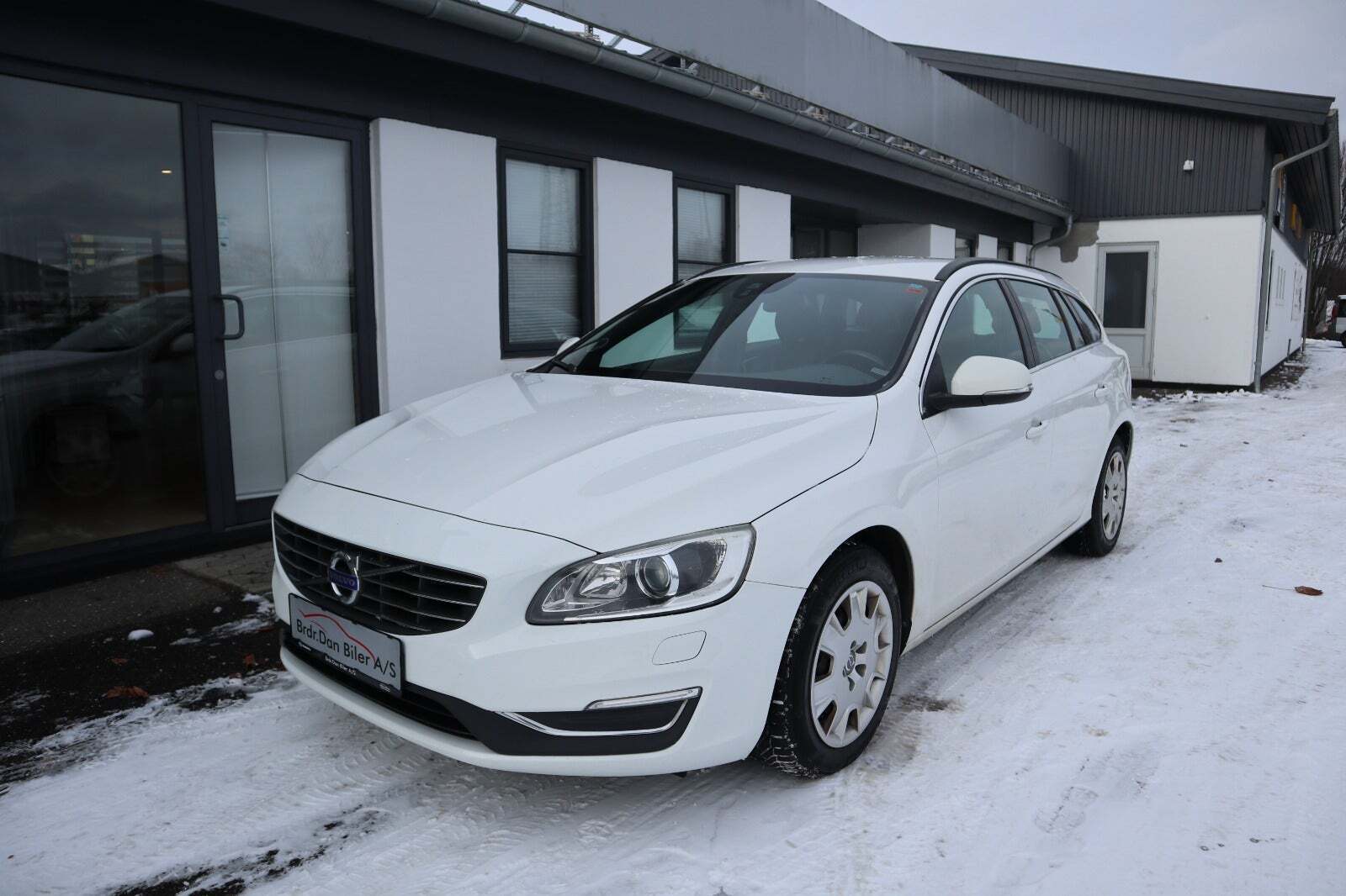 Volvo V60 2,0 D3 136 Momentum aut.