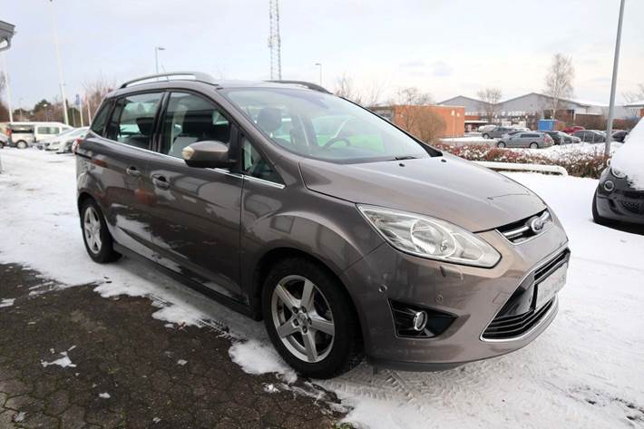 Grå Ford Grand C-Max fra 2013
