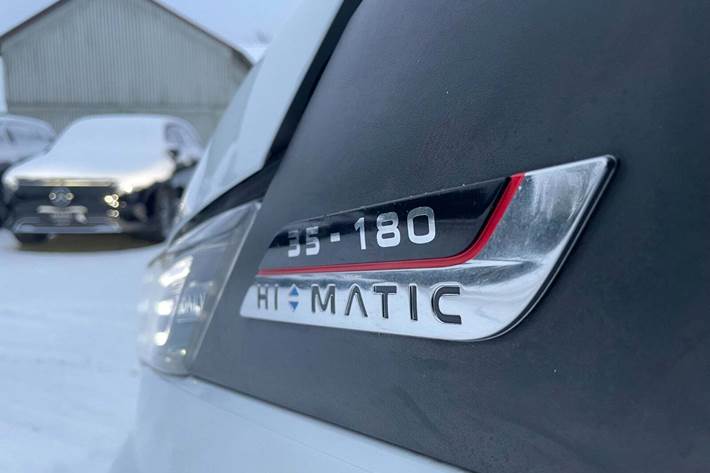 Hvid Iveco Daily fra 2023