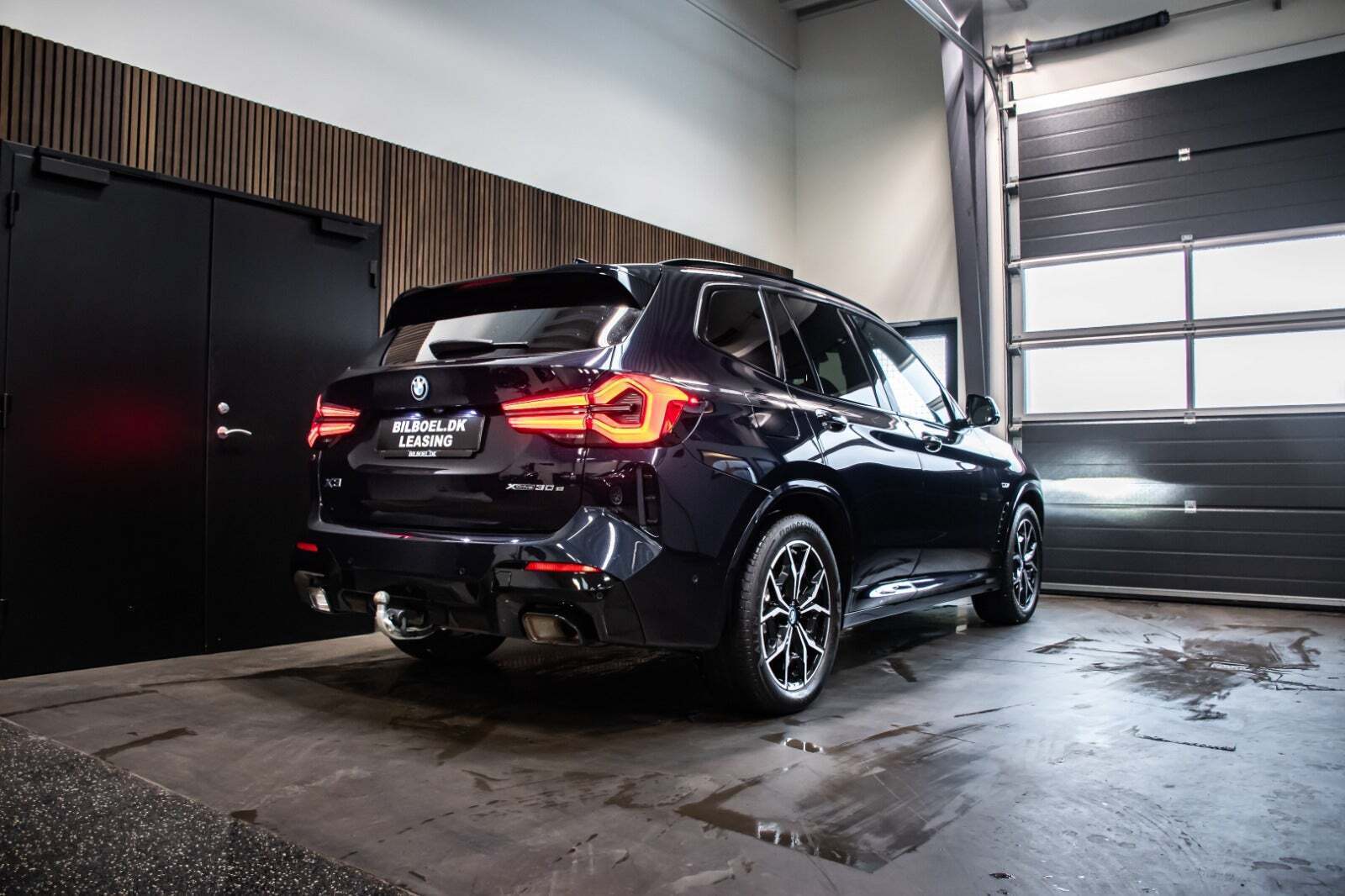 Sort BMW X3 fra 2022