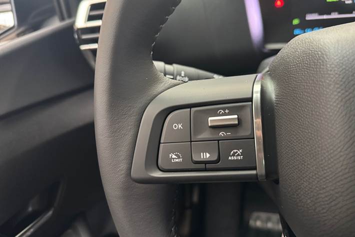 Grå Citroën ë-C4 fra 2023