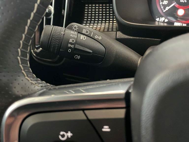 Volvo XC40 2,0 T4 190 R-Design aut. Van