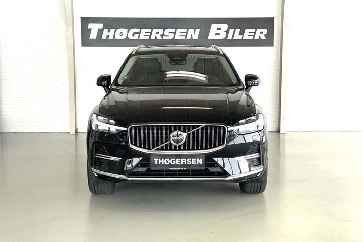Sort Volvo XC60 fra 2022