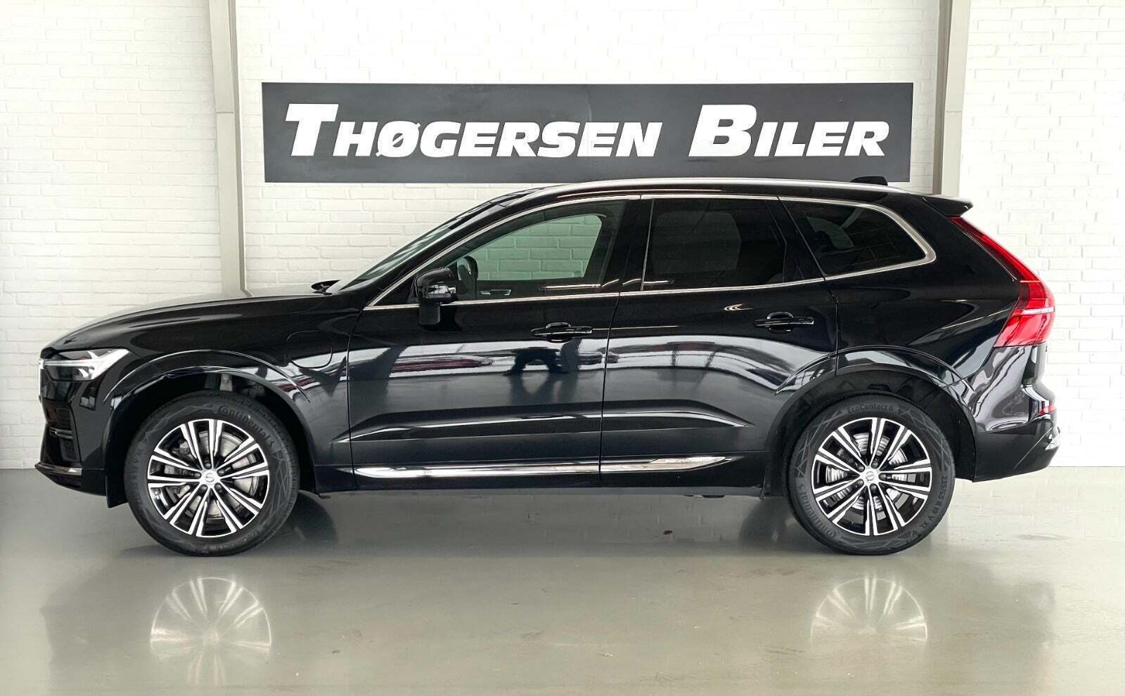 Sort Volvo XC60 fra 2022