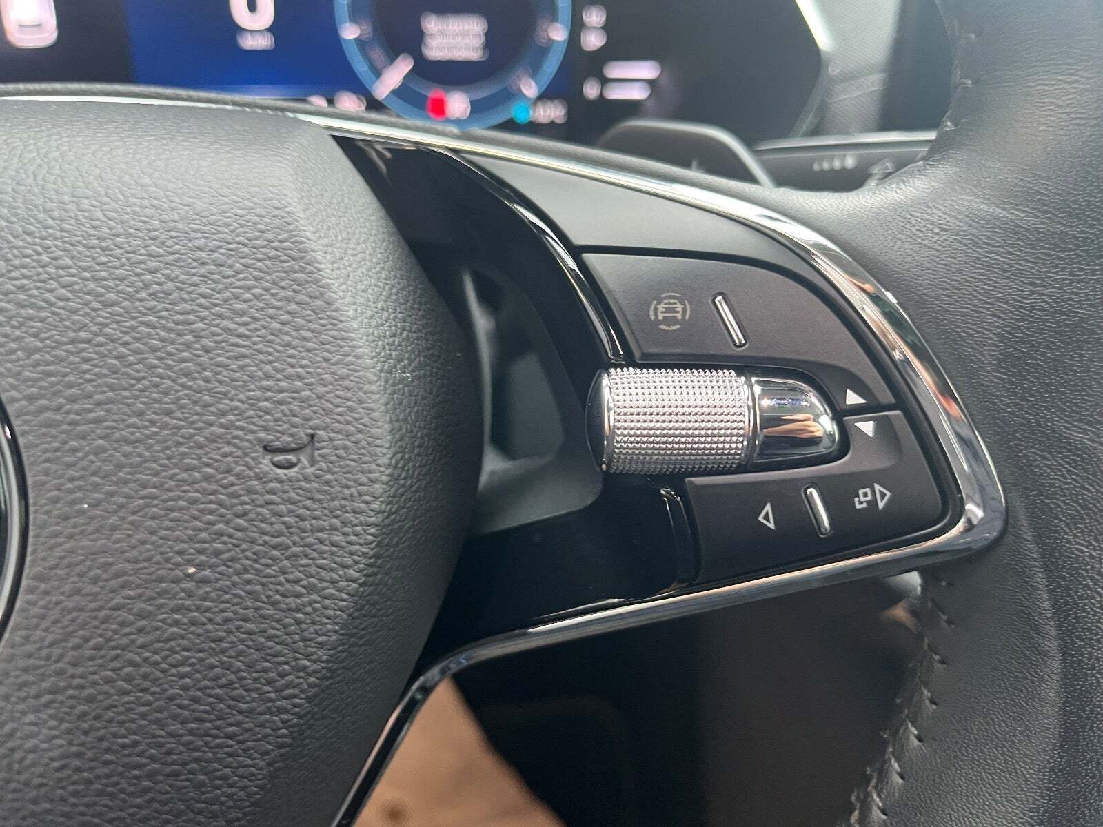 Sort Skoda Octavia fra 2021