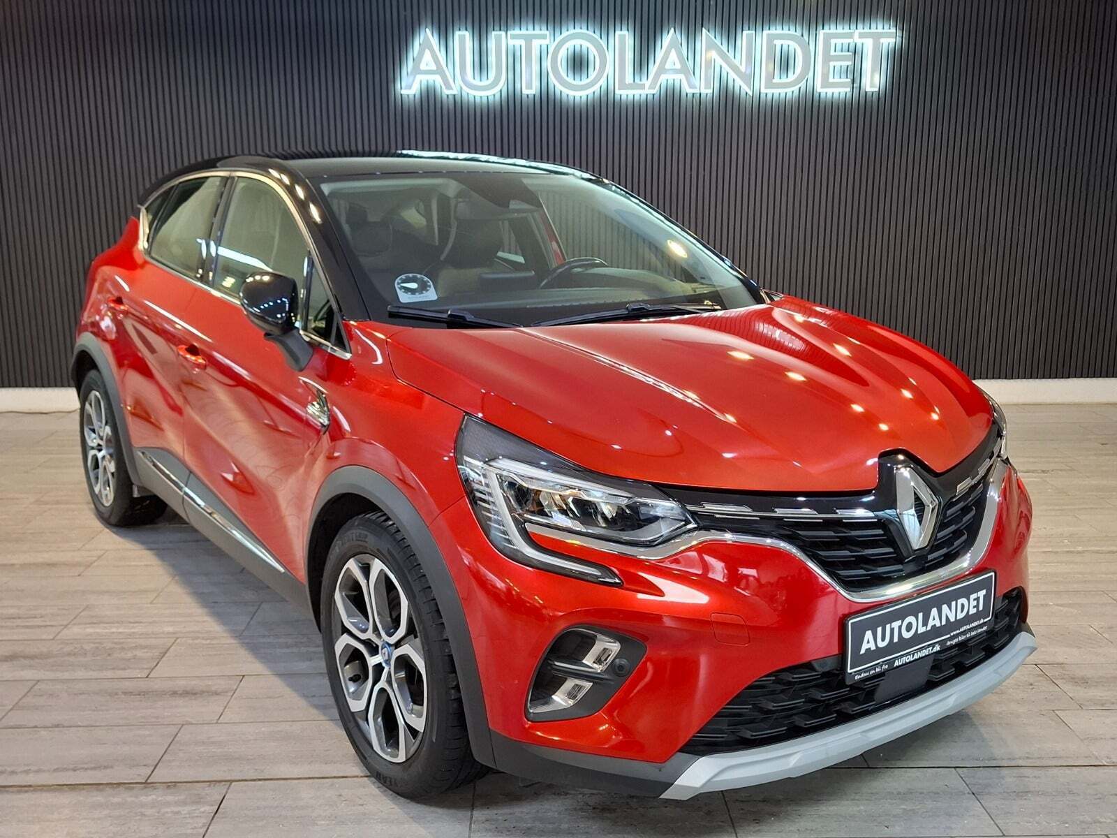 Renault Captur 1,6 E-Tech Intens