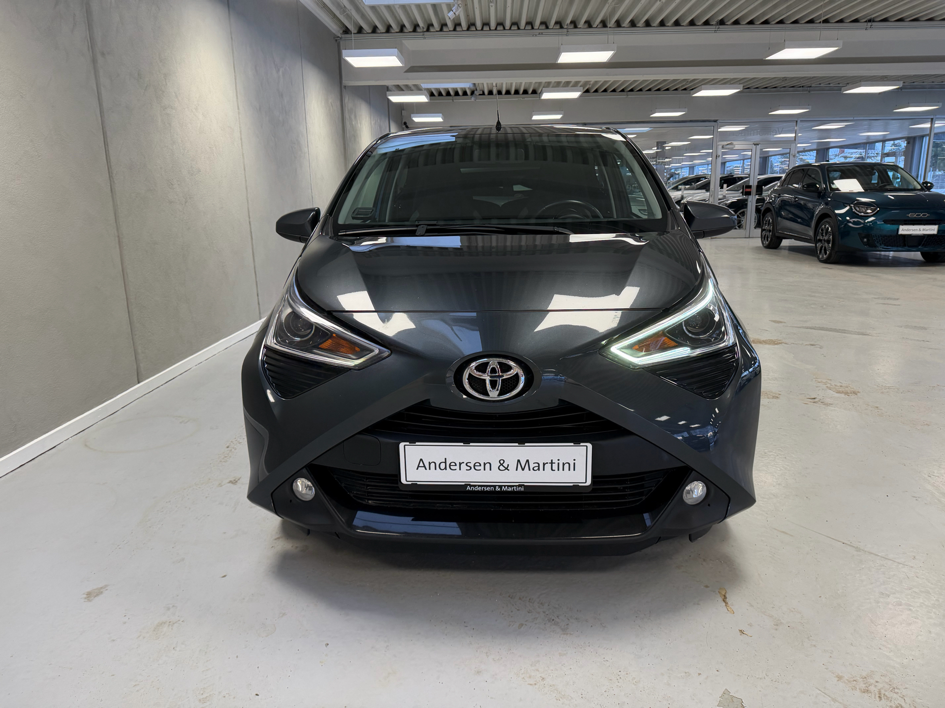 Toyota Aygo 1,0 VVT-I X-Press X-Shift 72HK 5d Aut.