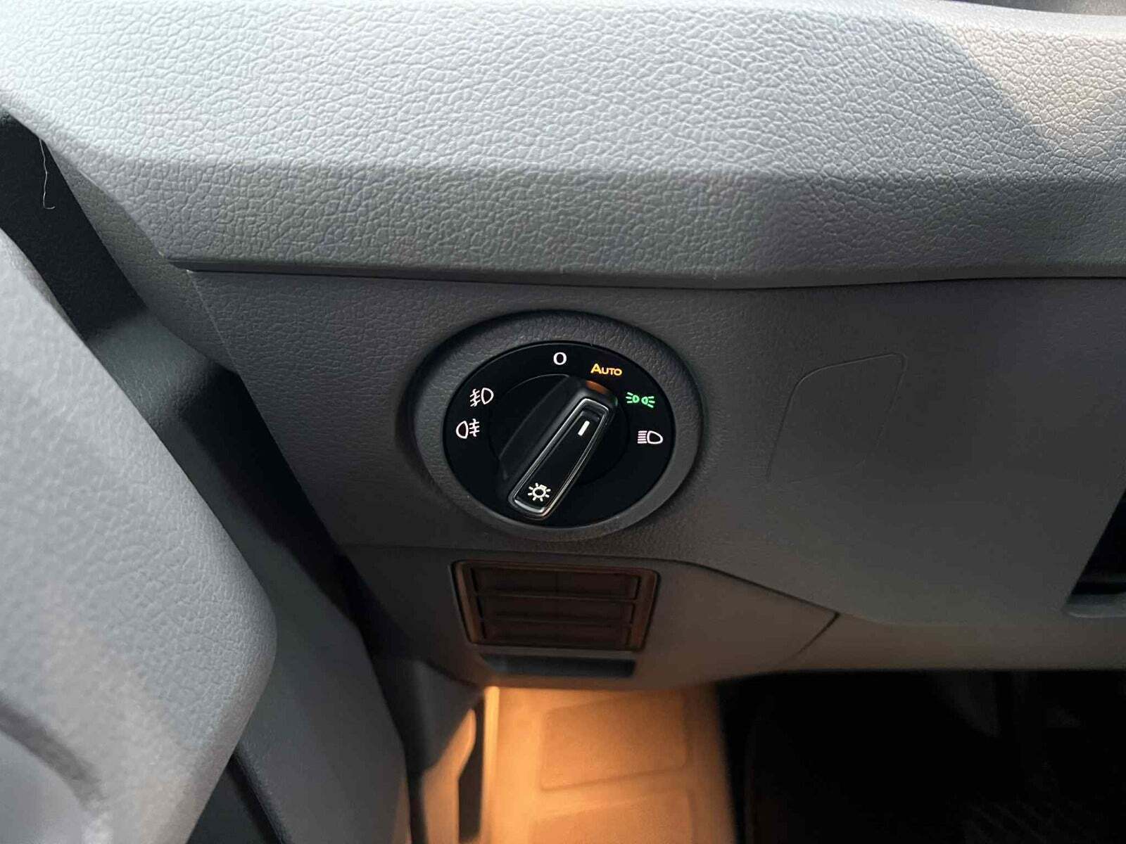 undefined VW Crafter 35 fra 2023