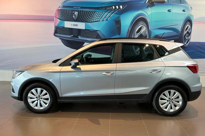 Sølv Seat Arona fra 2021