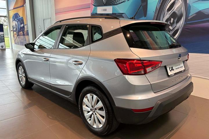 Sølv Seat Arona fra 2021