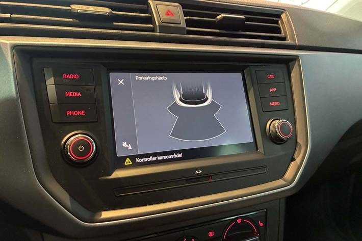 Sølv Seat Arona fra 2021