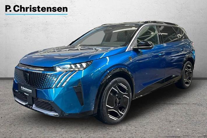 Blå Peugeot e-5008 fra 2024 set udefra