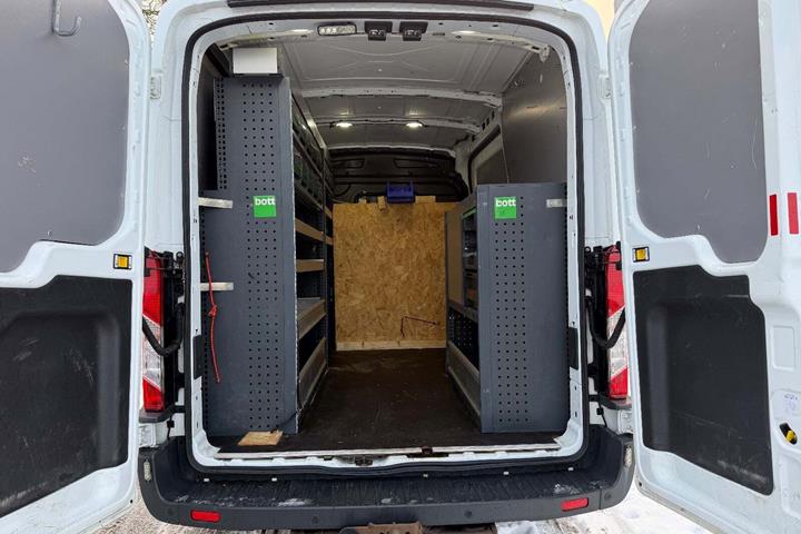 Hvid Ford Transit 350 L2 Van fra 2019