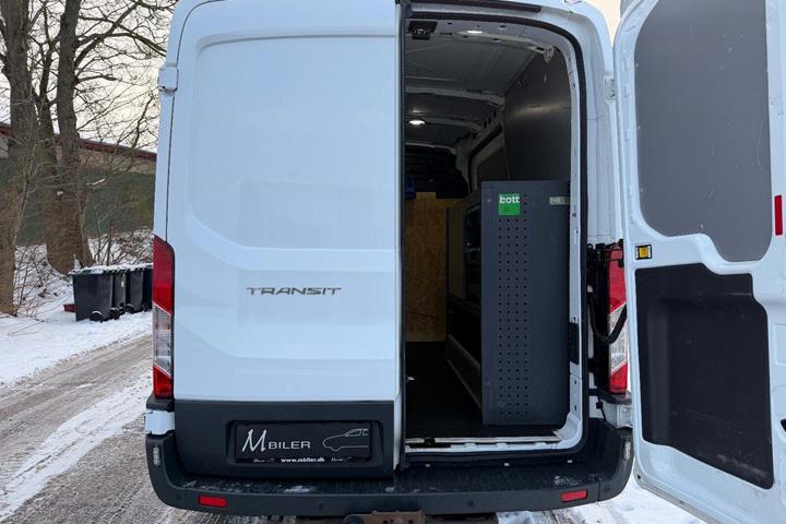 Hvid Ford Transit 350 L2 Van fra 2019
